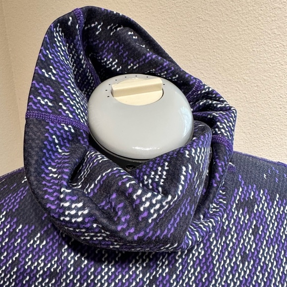 *SALE* NIKE PRO Top - Picture 4 of 5